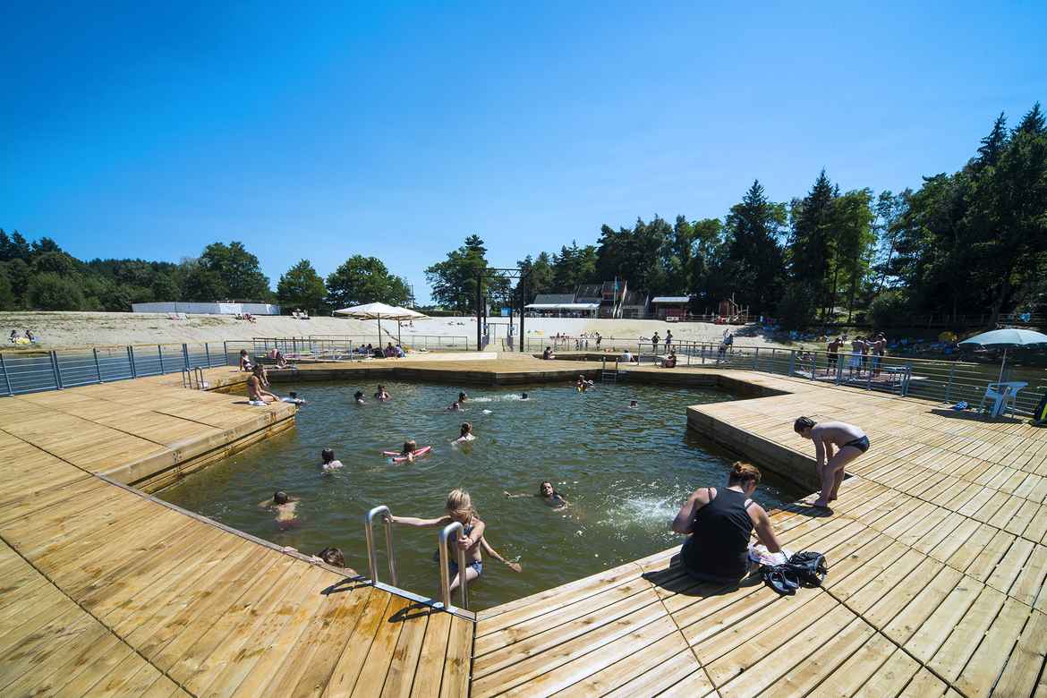 Baignade surveillée au lac