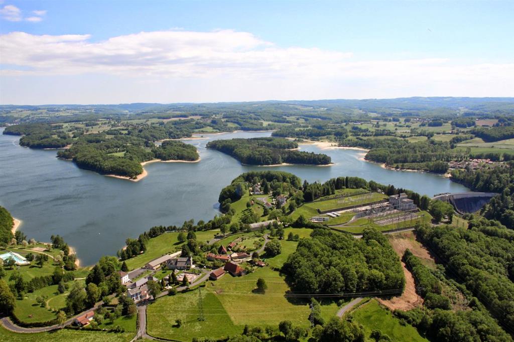 Lac de Saint Etienne Cantales